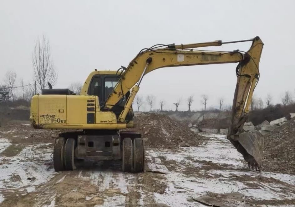 Komatsu PC120W-6 Excavator